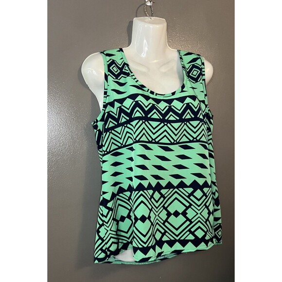 Marianne Tank Top Womens Large Green Black Aztec Geometric Sleeveless Blouse - Picture 2 of 6